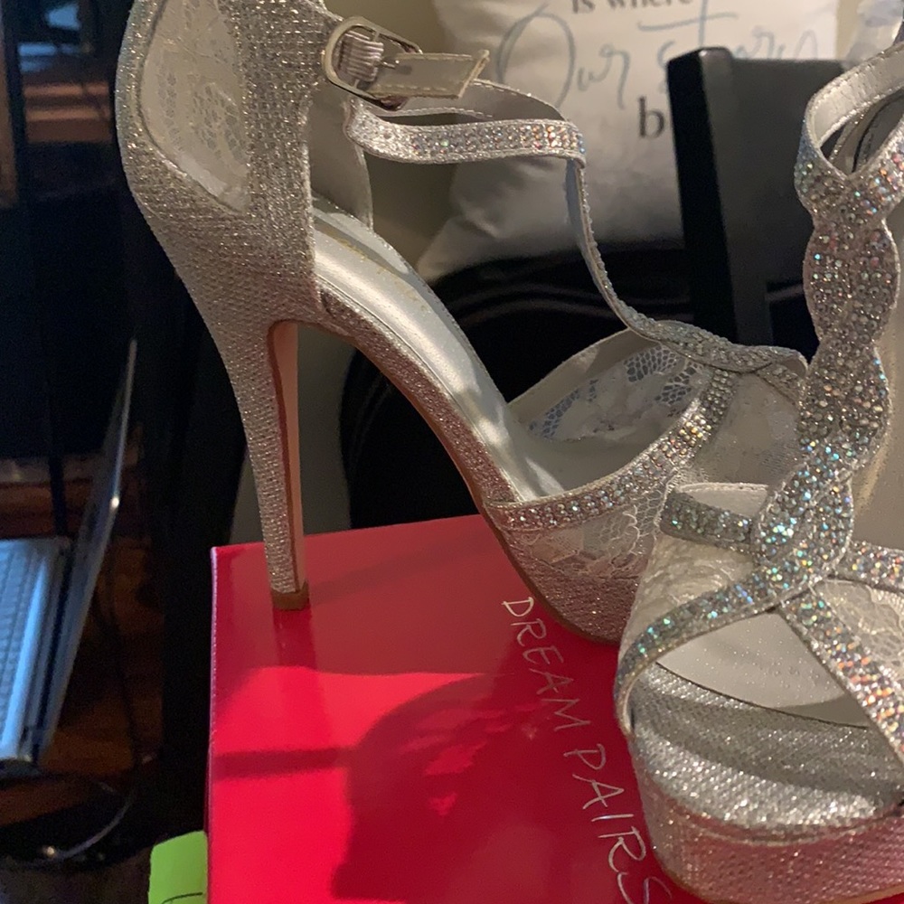 Brand new with box silver heels - Picture 4 of 7